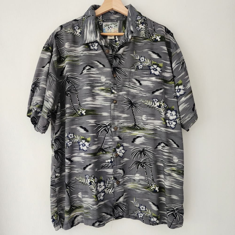 Big Dogs Gray Hawaiian print dog short sleeve button front rayon shirt mens sz L